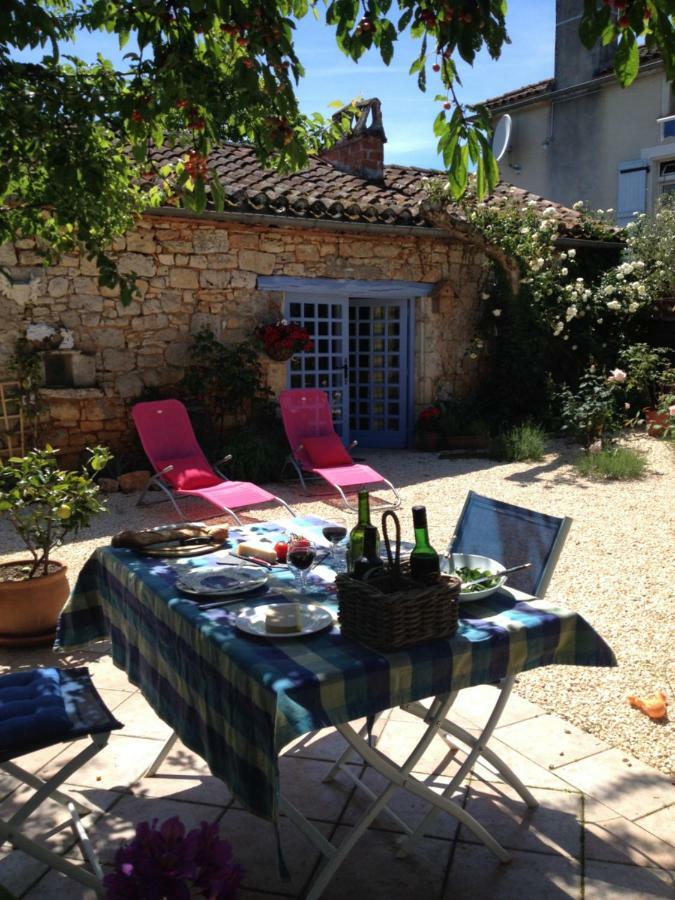 La Chaumiere Hotel Montcabrier  Bagian luar foto